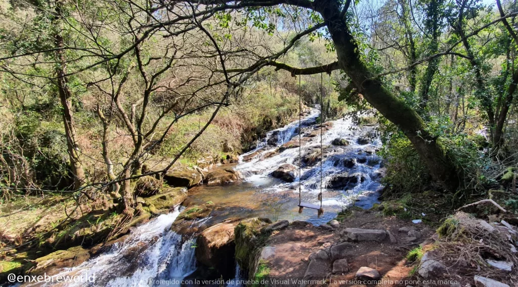 Fervenza do Rabiñoso Columpio Zas
