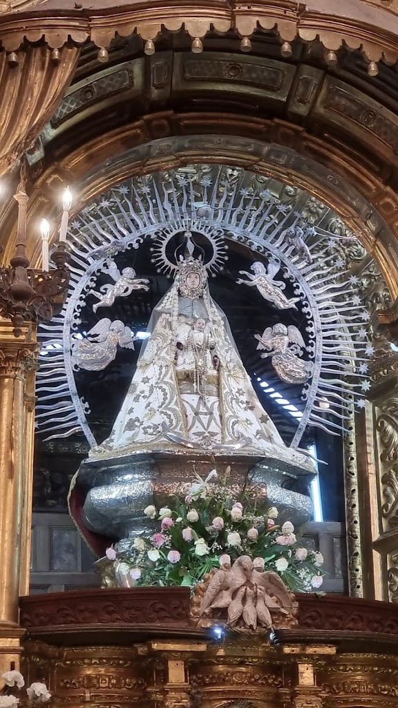 Virgen Santuario das Hermidas