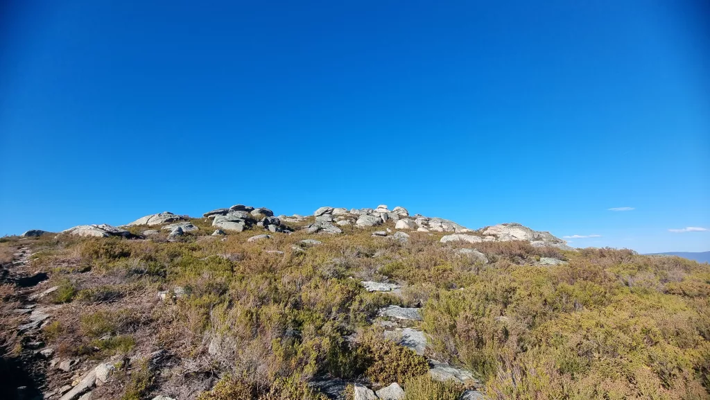Alto da escrita en Manzaneda